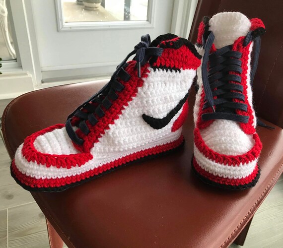 knitted jordan 1s