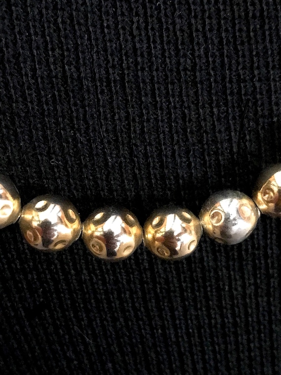 Les Bernard Gold Tone Dimpled Ball Beaded Necklac… - image 7