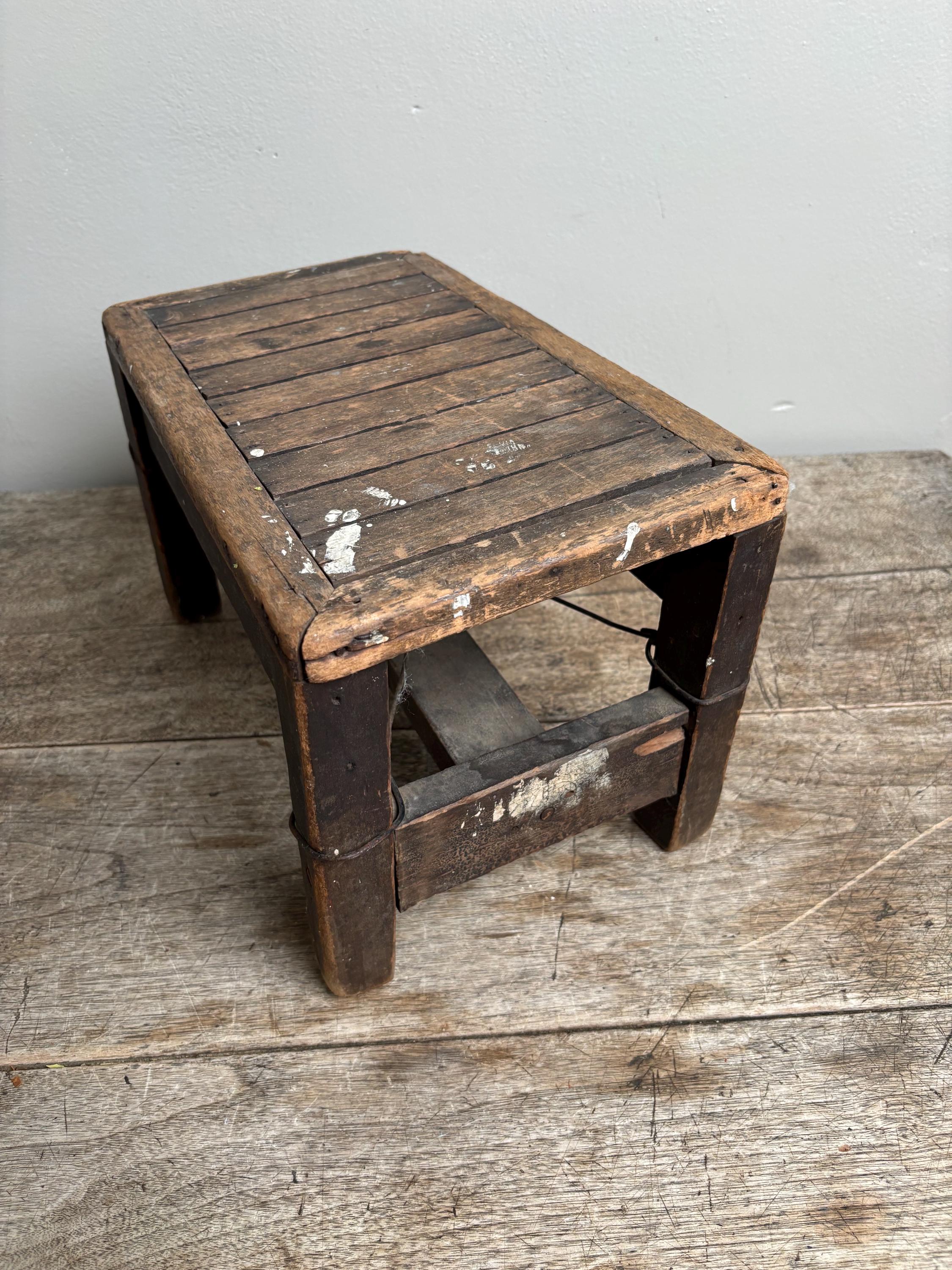 Antique Weathered Slatted Wood Step Stool - Etsy