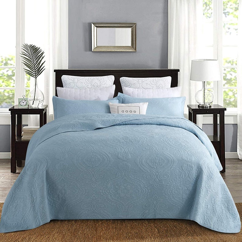 100 Highdensity Cotton Embroidered Quilt Bedding Sets ,light Weight ,but