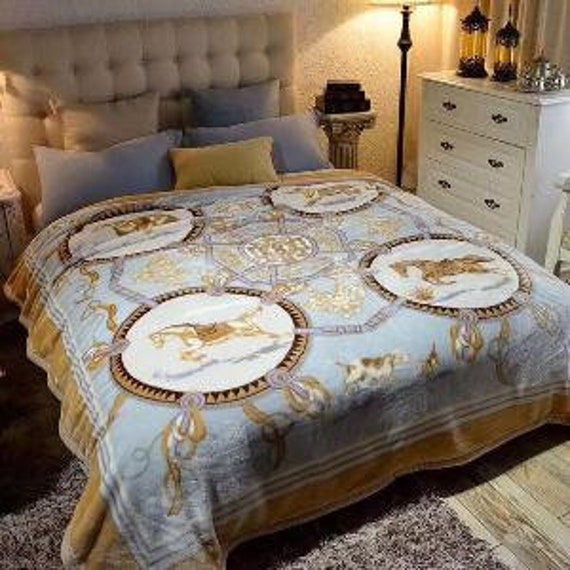 Korean gold online blanket