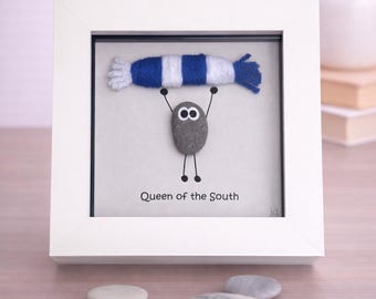 Queen of the South Pebble Art Frame – Football Fan Supporter Decor