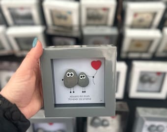 Mum Pebble Art Gift – Framed Rock Art, Personalised Family Keepsake