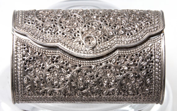 Silver purse with Kundan work Chandi ka purse
