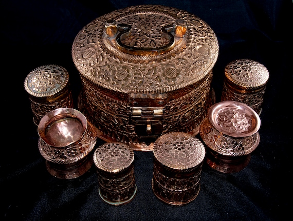 Copper Paan Box From Kashmir - Late 19th Century Copper Paan Box From Kashmir - Late 19th Century
