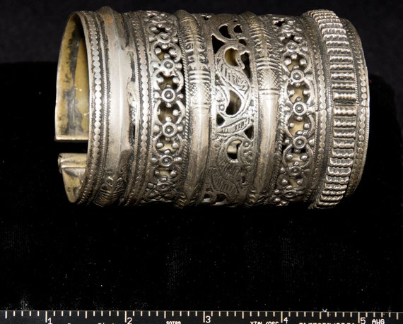 Silver plated Vintage Cuff Bracelet, Tribal Jewel… - image 2