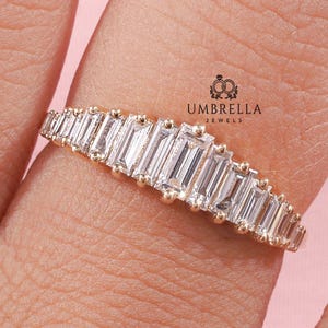 Baguette Diamond Tiara Ring, 14K Gold Graduating Baguette Cut Nesting Wedding Band, Baguette moissanite Tiara Ring, Anniversary Gift For Her