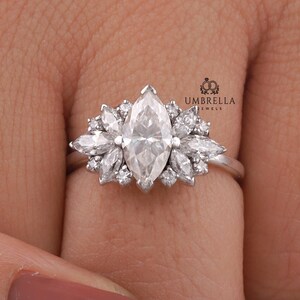 Marquise cut Cluster Moissanite ring Unique 14k gold ring vintage ring Art deco ring wedding ring Bridal ring Promise ring Anniversary ring.