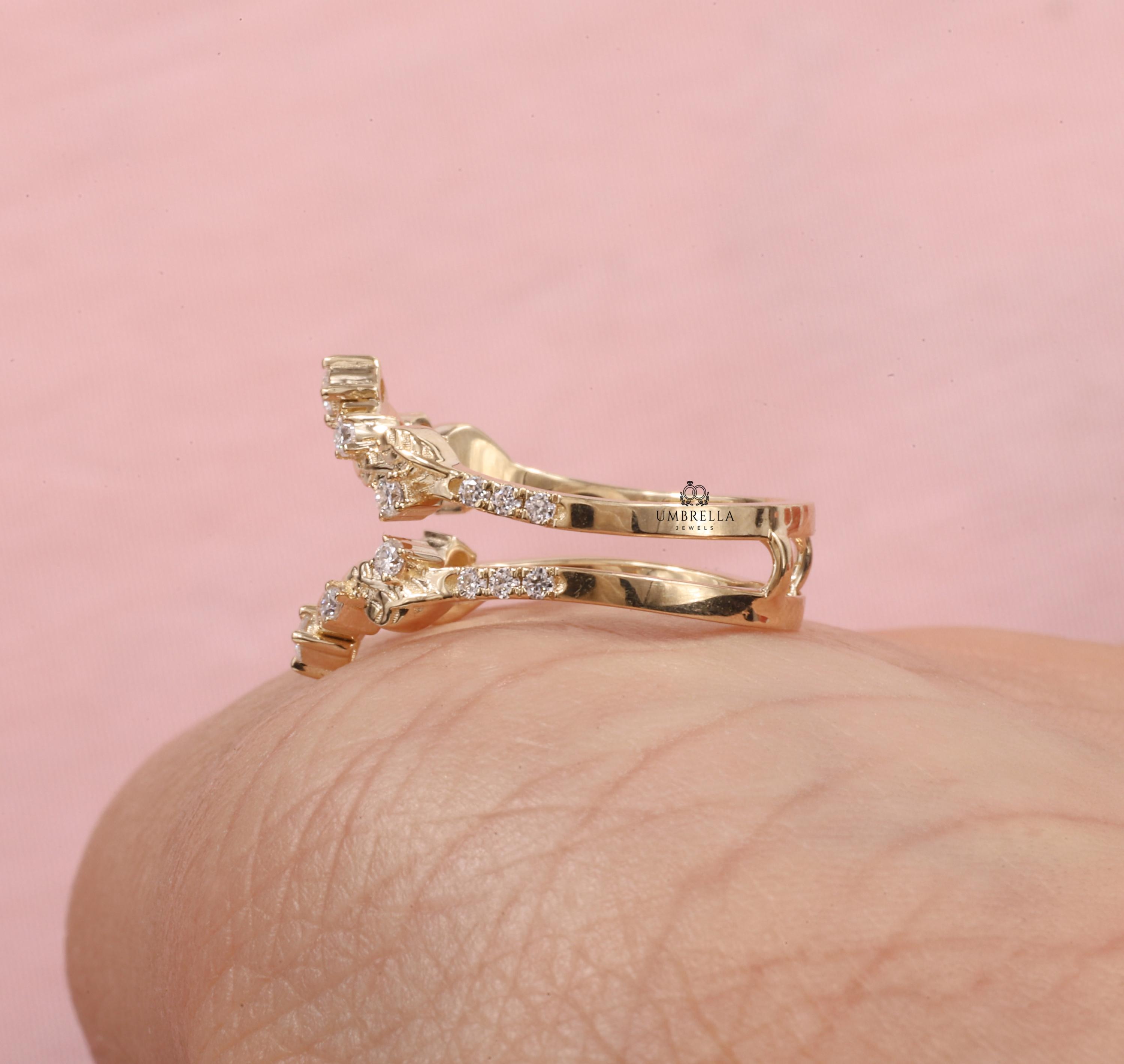 Vintage Curved Wedding Band Ring Enhancer Unique Moissanite Yellow Gold ...