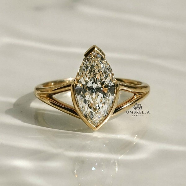 2 CT Marquise Cut Moissanite verlovingsring, halve bezel set split schacht ring, 14K geel goud Solitaire unieke bruiloft ring, cadeau voor haar.