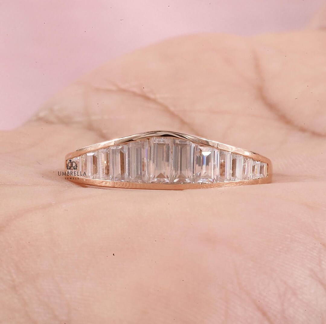 Baguette Channel Setting Lab Grown Diamond Ring, 14K Gold Graduating ...