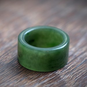 US 6.5-10.5 Siberian Nephrite Jade Ring 3-4mm Thick 13-14mm Wide Dark Green High Quality Natural Untreated Nephrite Jade Band
