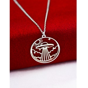 925 Sterling Silver Ufo Sun Necklace , Minimalist Jewelry , Ufo Lover Gift, Women For Necklace, Ufo Necklace, Gift for Women, Gift For Her