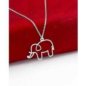 Cute Elephant Necklace , Elephant Lovers Necklace , Animal Lovers Necklace