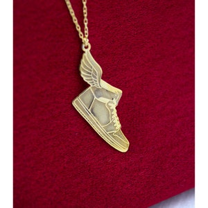 925 Sterling Silver Winged Shoe Necklace