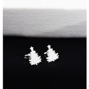 Christmas Tree Earrings , Minimalist Earrings , Dainty Earrings , Stud Earrings