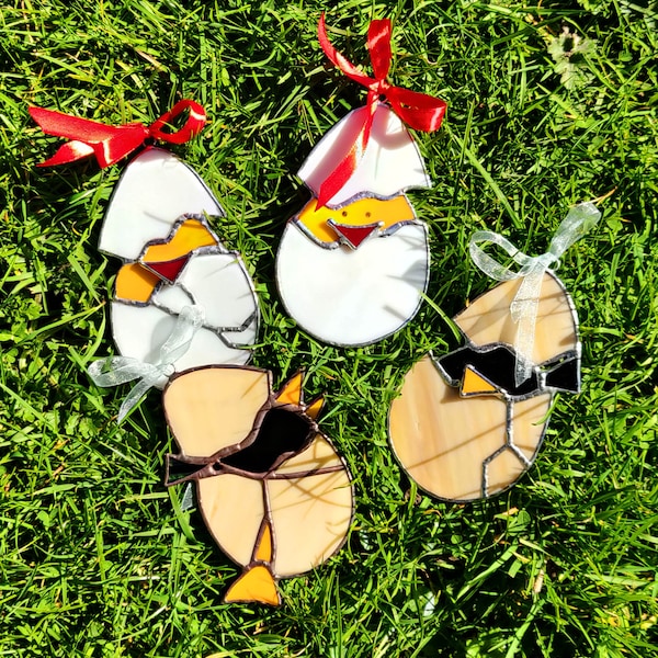 Śliczne szklane dekoracje wielkanocne, witraże, ozdoby, dekoracje okienne, szklane zawieszki ścienne, prezenty do wystroju domu