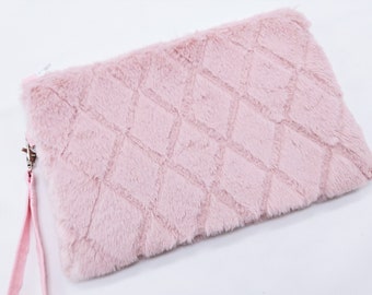 Pastel Dusty Rose Quilted Look Faux Fur Flat Zipper Pouch, Super soft plush fur, Lined, Detachable wrist strap, Cute Wristlet Travel Bag