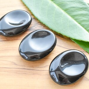 Black Obsidian Thumb Stone, Obsidian Worry Stone - Healing Crystals, Protection Stone