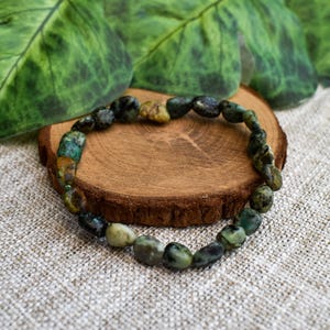 Turquoise Crystal Nugget Bracelet - Stretch Fit, Handmade With Crystal Description Card image 2