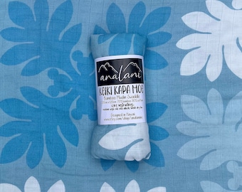 Edredón hawaiano azul x Manta para bebé inspirada en DISNEY Swaddle Hawaii Keiki
