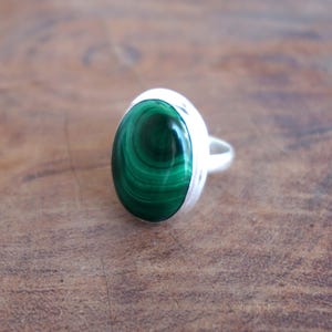 Natural Malachite Cabochon Ring, Vintage Style Setting Handmade 925 Sterling Silver Plated Gemstone Ring Jewelry, Ring Size 5. F1033