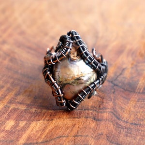 Handmade Copper Wire Wrapped Shell Ring: Gemstone Jewelry