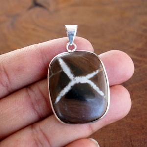 Natural black-Septarian cabochon Pendant, Vintage style setting Handmade 925 Sterling Silver Plated pendant Jewelry, Charm pendant. F1082