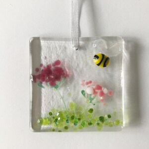 Handmade Fused Glass Card with detachable hanging decoration, fused glass keepsake, thank you birthday get well teacher mothers day card afbeelding 3