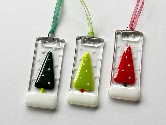 Fused Glass Christmas Tree Decoration: Handmade Festive Decor