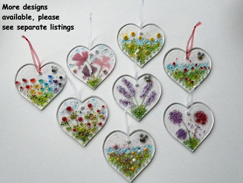 Fused Glass Heart Meadow Flowers and Bee Suncatcher, Fused Glass Hanging Decoration, Valentines, Mothers Day Gift image 6