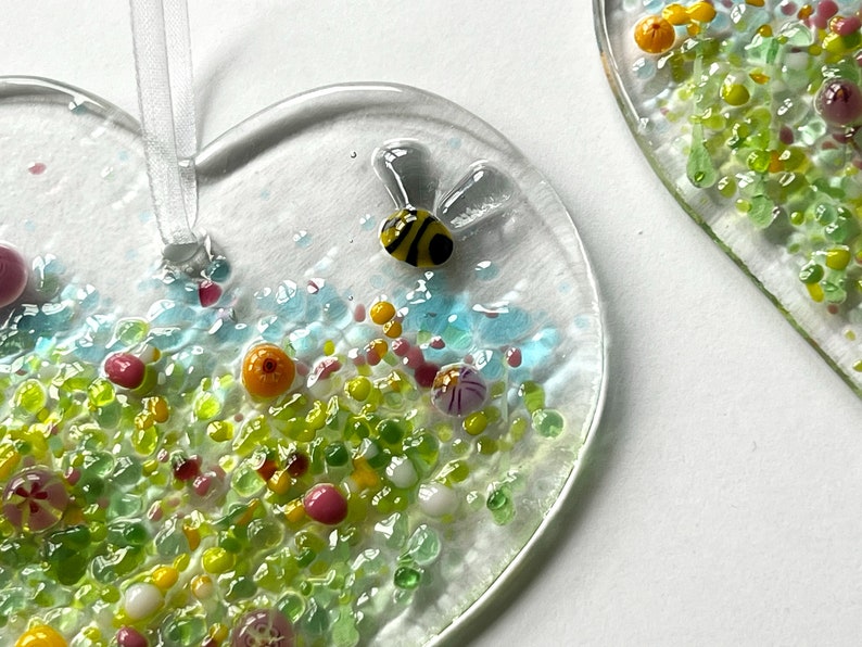 Fused Glass Heart Meadow Flowers and Bee Suncatcher, Fused Glass Hanging Decoration, Valentines, Mothers Day Gift image 5