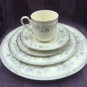 ノリタケ ブエナビスタ ディナー皿 6枚 SHOP偶然と必然の間 ノリタケ 皿 1950年代 薔薇 ヴィンテージ