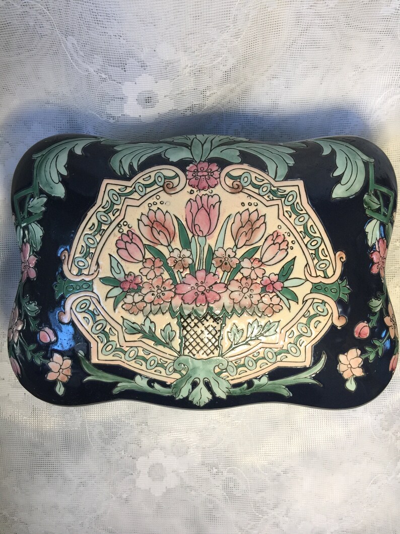 Large chinoiserie floral shops trinket porcelain box storage organization jewelry box