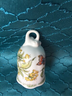 Hutschenreuther - Cloche De Noël En Porcelaine édition Limitée 2025 (12 Cm) - Collection "Jeux De Noël"