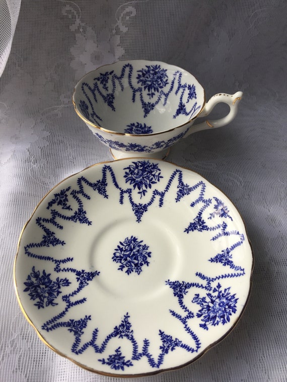 青と白の花柄陶磁器食器セット コールポート　COALPORT ヴィンテージ コールポート ブルー＆ホワイト ヴィンテージ ティーカップ