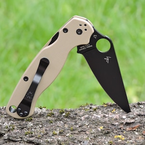 Spyderco CPM S45V 折りたたみナイフ |ロックバック |キャンプ、狩猟、ミリタリーEDC |ハンドル素材: 耐久性のあるG10（デザートカラー）