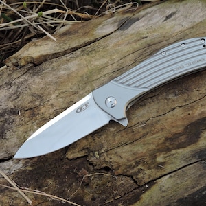 En fällkniv i Zero Tolerance-stil – modell ZT 0801 bild 1