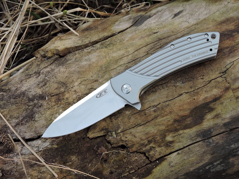 En fällkniv i Zero Tolerance-stil – modell ZT 0801 bild 1
