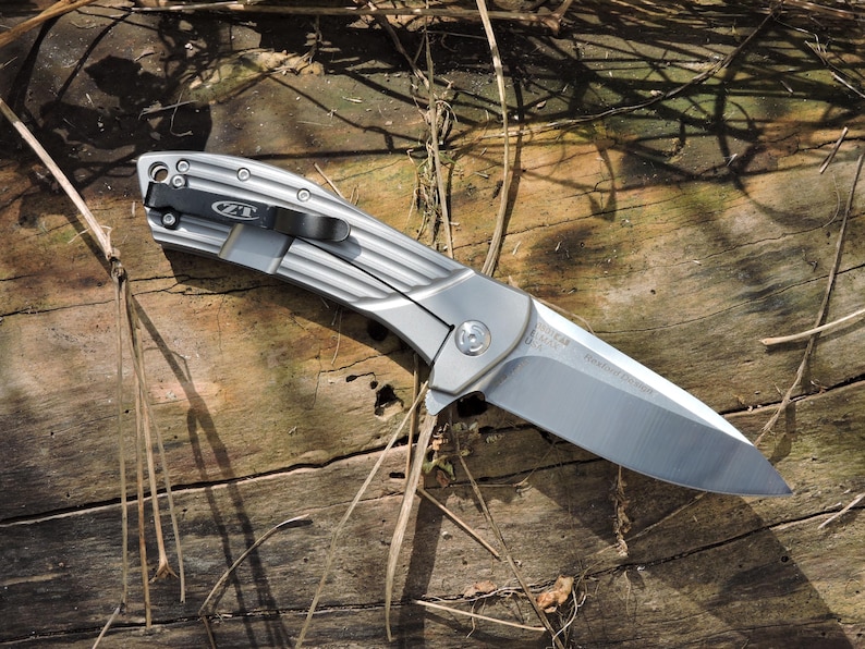 En fällkniv i Zero Tolerance-stil – modell ZT 0801 bild 2