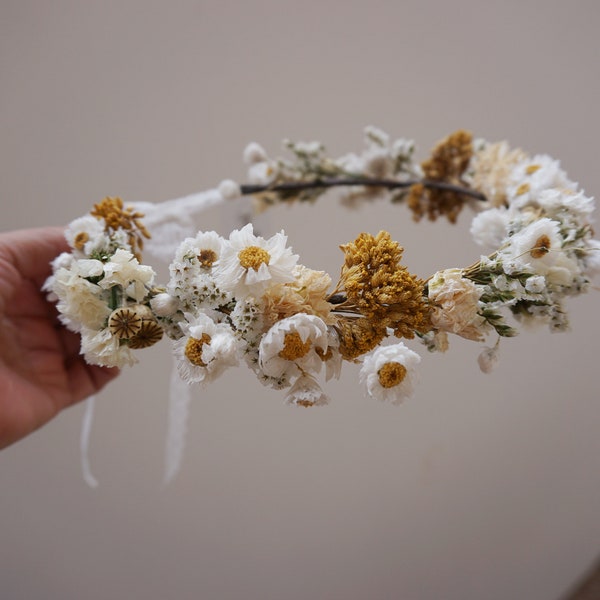 Couronne de fleurs séchées marguerites