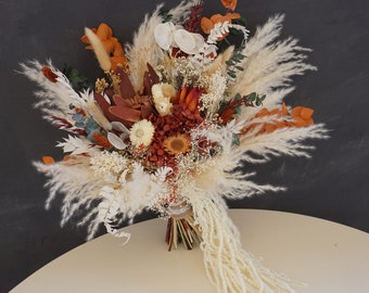 Rust Terracotta Eucalyptus Bouquet pampas grass bouquet