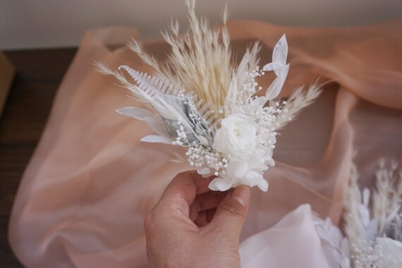 薔薇とパンパスのドライフラワーブーケ&ブートニア♡ パンパスとローズのドライブートニア、素朴なドライフラワーブーケ