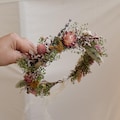 Daisy Dry Flower Crown\/Bridal Flower Crown\/ Dried Flower Hair Garland\/Fall Flower Crowns for Girls \/Girl Child Crown\/Rustic Wedding Wreath product logo