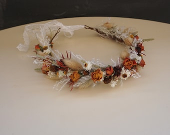 Autumnal Burnt Orange Dry Rose Crown Wedding Bridesmaid Photos