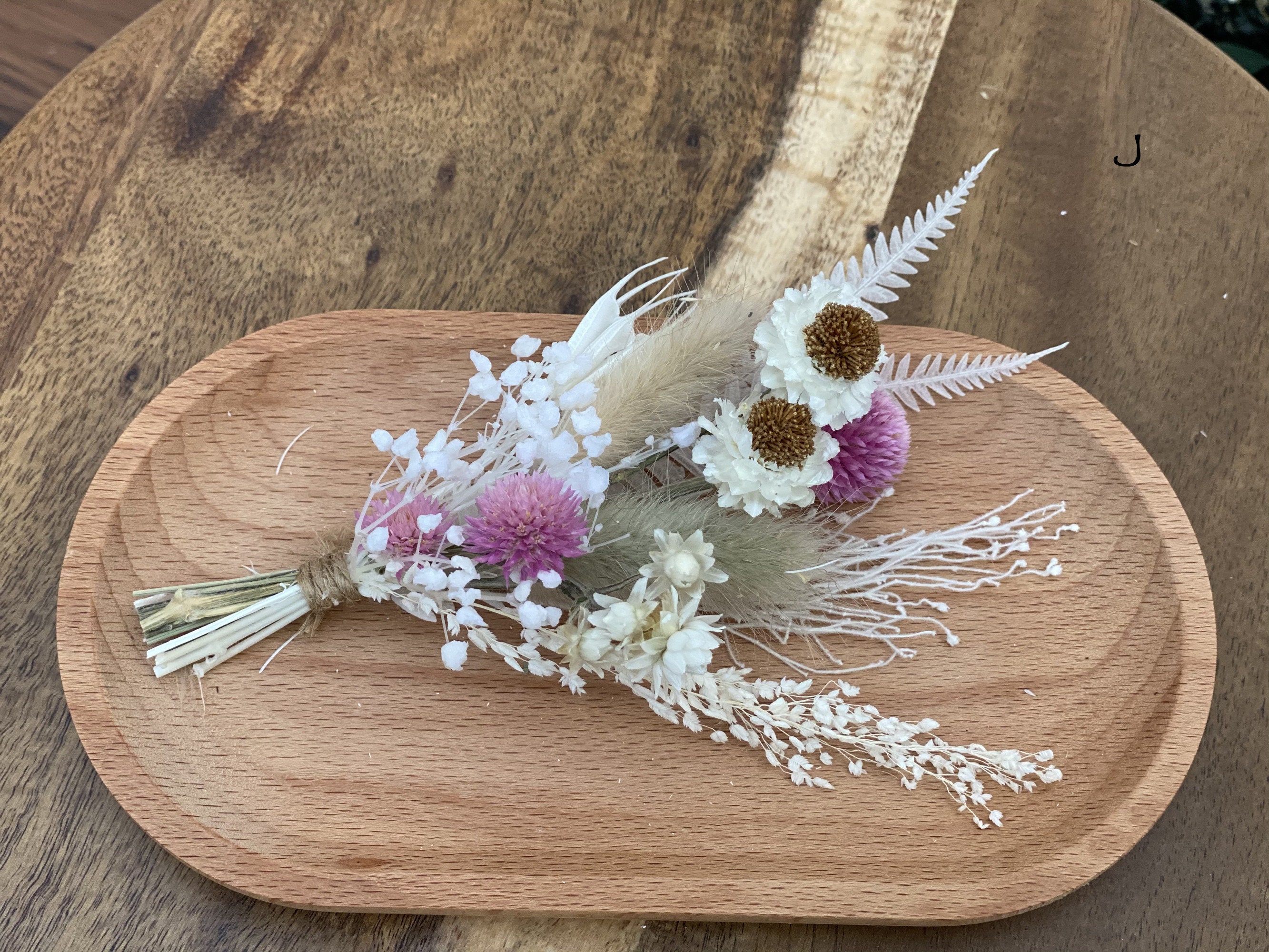  YOBEKI Mini Dried Flower Bouquet, Small Milk Bottle  Arrangement, Table Decoration, letterbox Gift, Pampas, Bunny Tails