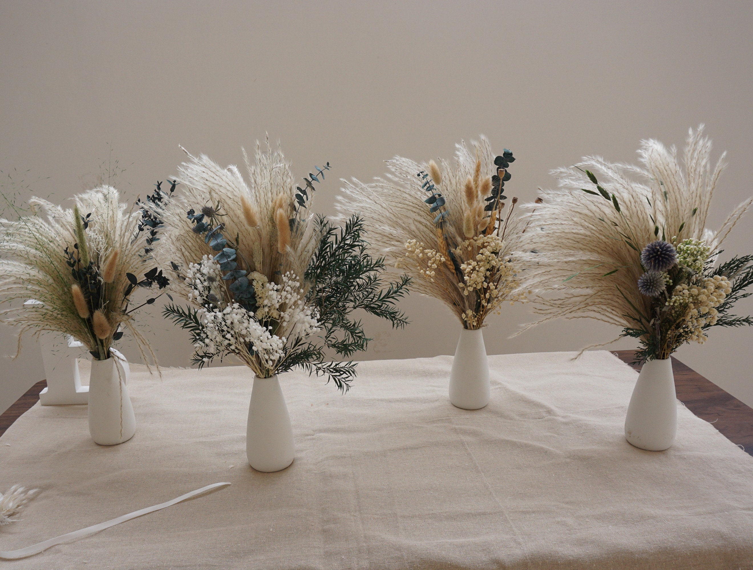 Dried flowers bouquet , pampas grass wedding  bouquet , Centerpiece,Flower Arrangement,Boho Decor，Christmas gifts