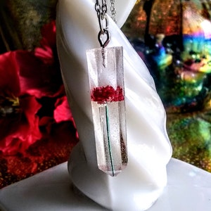 Collar de rosa / llavero, collar de rosa 3d, rosa congelada, regalo para ella, collar de cristal, llavero de cristal, plástico de resina, collar, llavero