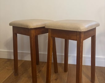 Pair of vintage oak stools, two mid century stools, vintage kitchen stools, pair of 1950s stools, pair of stools with cream vinyl seats
