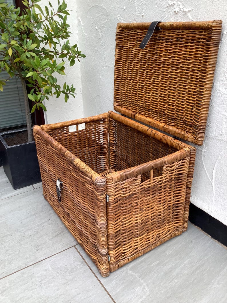 Vintage Large Wicker Trunk, Large Mid Century Willow Basket, 1960s